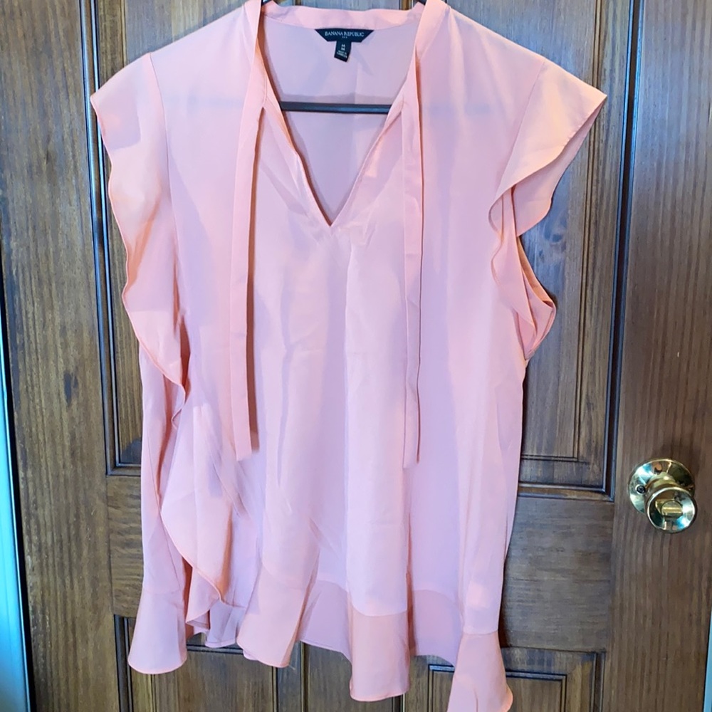 Banana Republic V-Neck Short Sleeve Blouse